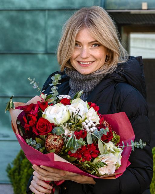 Bouquet of seasonal cut flowers