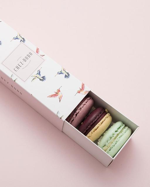 Macaron selection gift box