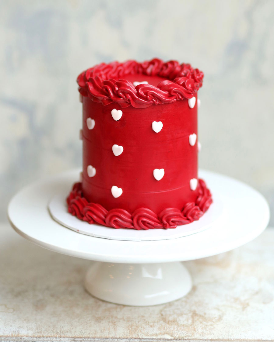 Valentine cake